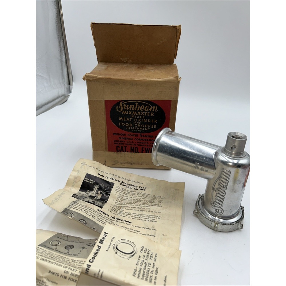 Sunbeam Mixmaster Mixer Meat Grinder Food Chopper Attachment FW6B W/Box